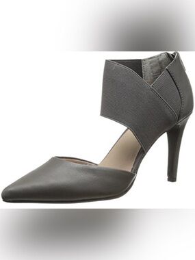 Gorgeous Seychelles Gray Classy 3 inch  Heels US 6 -